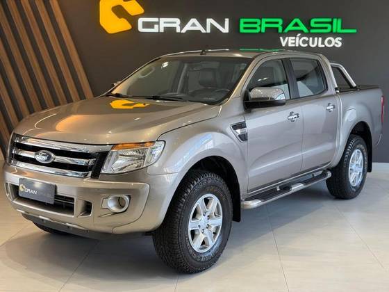 FORD RANGER 2.5 XLT 4X2 CD 16V FLEX 4P MANUAL